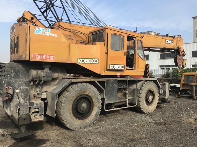 Kobelco 25 Ton Rough Terrain Mobile Crane Used 4 Section Booms