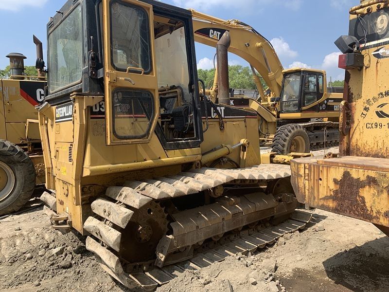 D3C LGP Yellow 78hp 6 Cylinders Used CAT Bulldozer