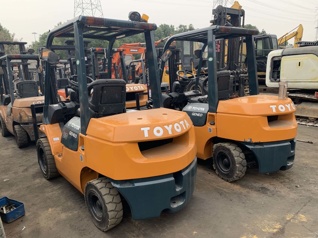 Solid Tires Lifting Height 3000mm 3T Used Toyota Forklift