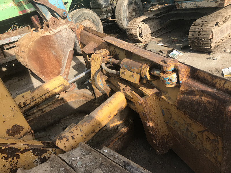 Pat Blade Used Caterpillar Bulldozer D4h Cat 3204 Engine Powershift