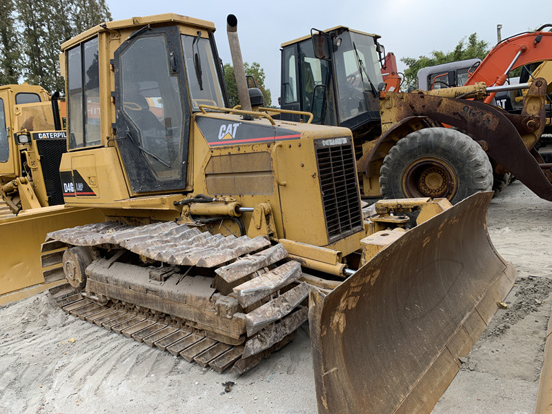 6 Way Blade Used CAT D4G LGP Bulldozer , Caterpillar Dozer D4G CAT 3046